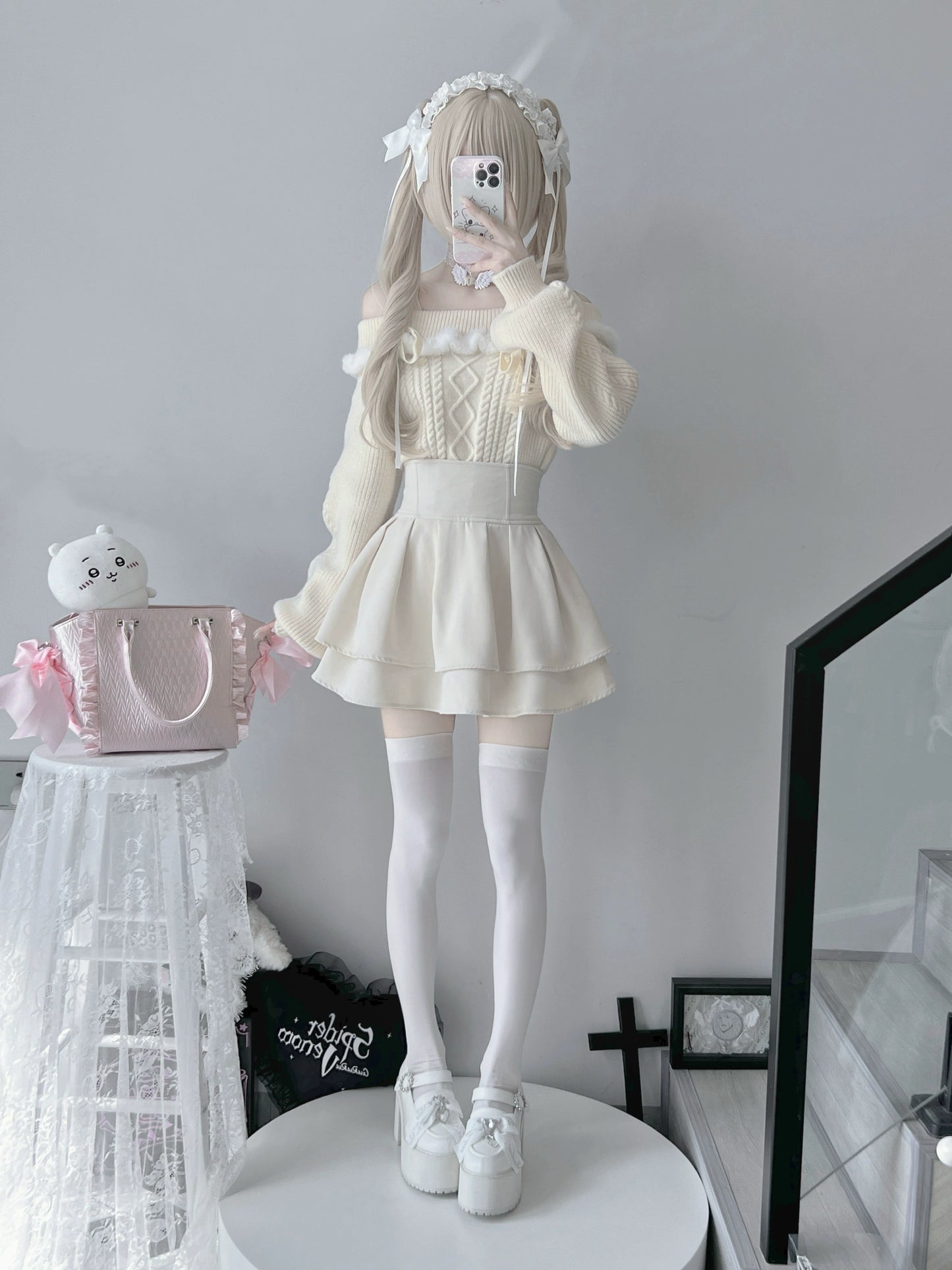 Off-Shoulder Cable Knit KAN0004