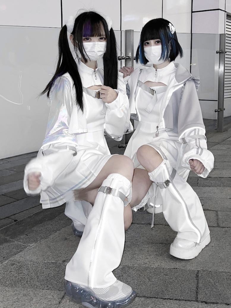 【予約商品】Laser Suit Line Design Dress MIL0008