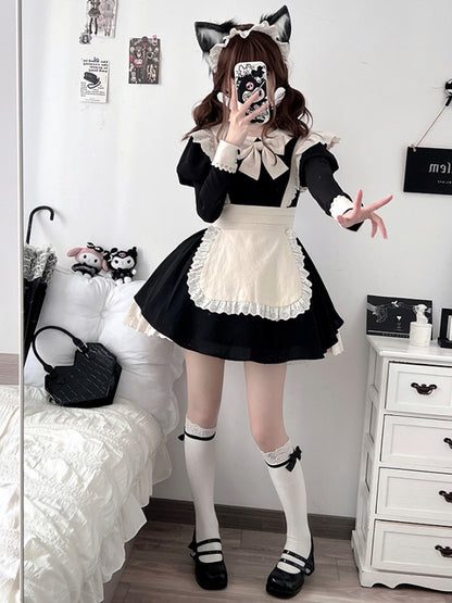 Maid-Style Dress with Ribbon WIT0063