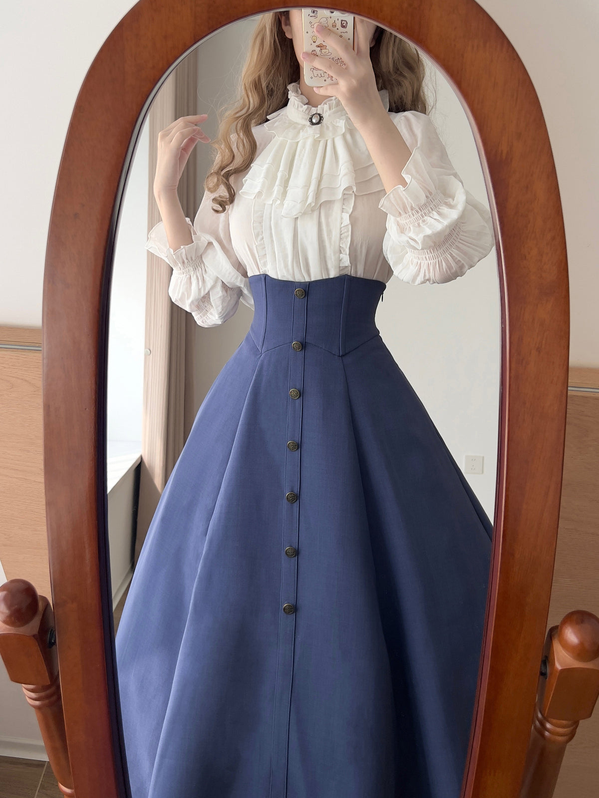 Elegant Vintage Ruffle Collar Long Sleeve Blouse FOR0059