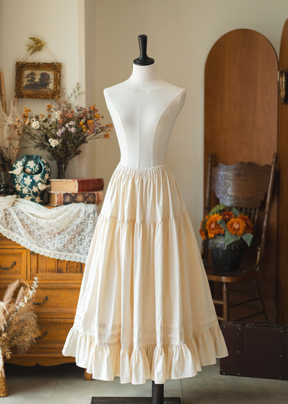 Vintage Square-Neck Puff-Sleeve Tiered Dress FOR0073