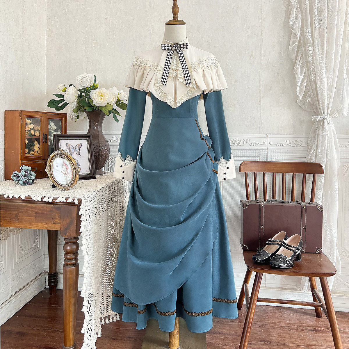 Victorian Style Ruffled Cape Collar Dress YOU0246