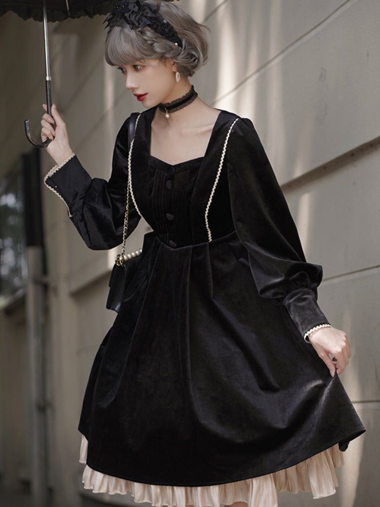 Elegant palace style Black Dress CHE0029