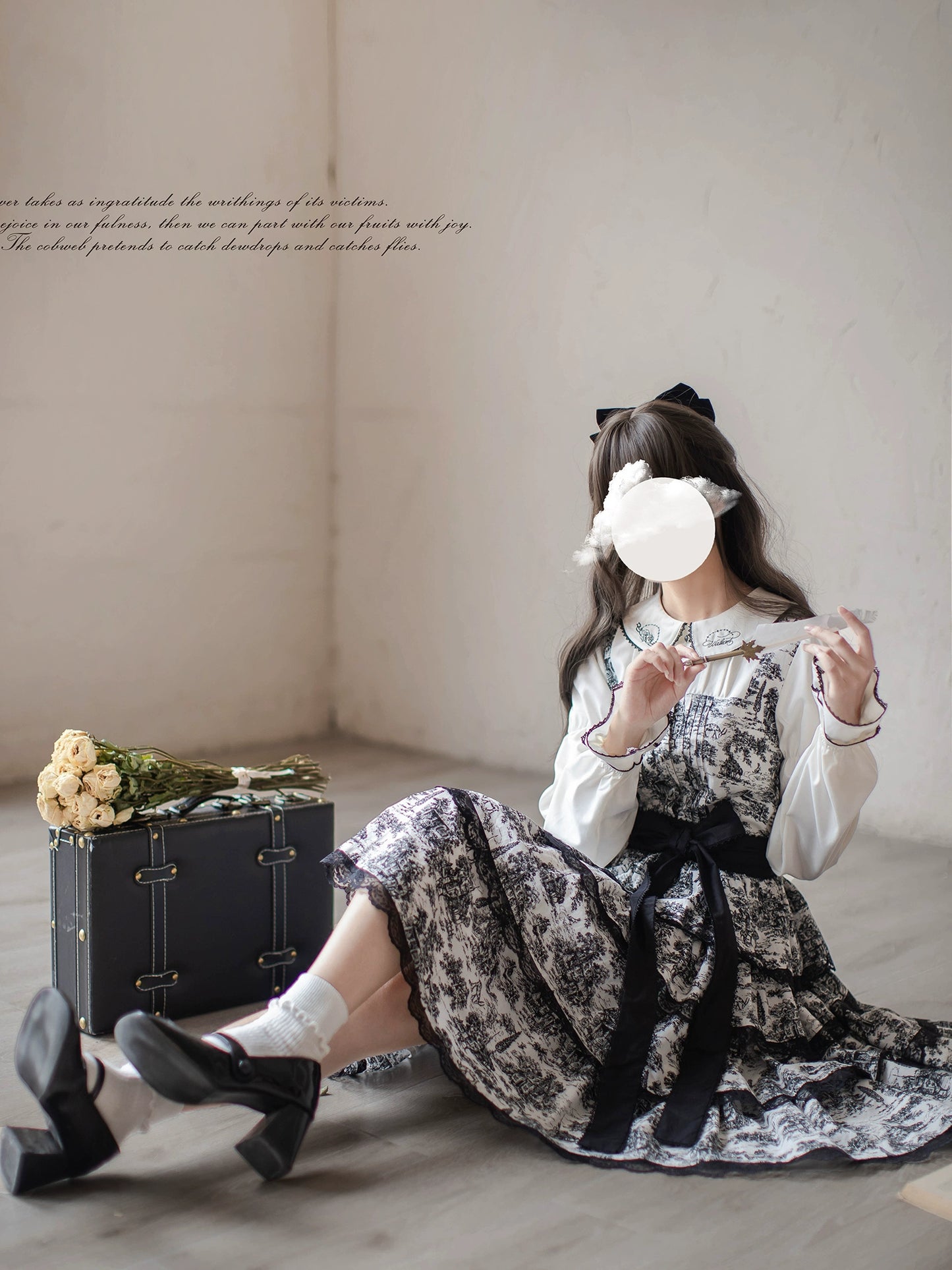 White & Black Lolita Dress HUT0010