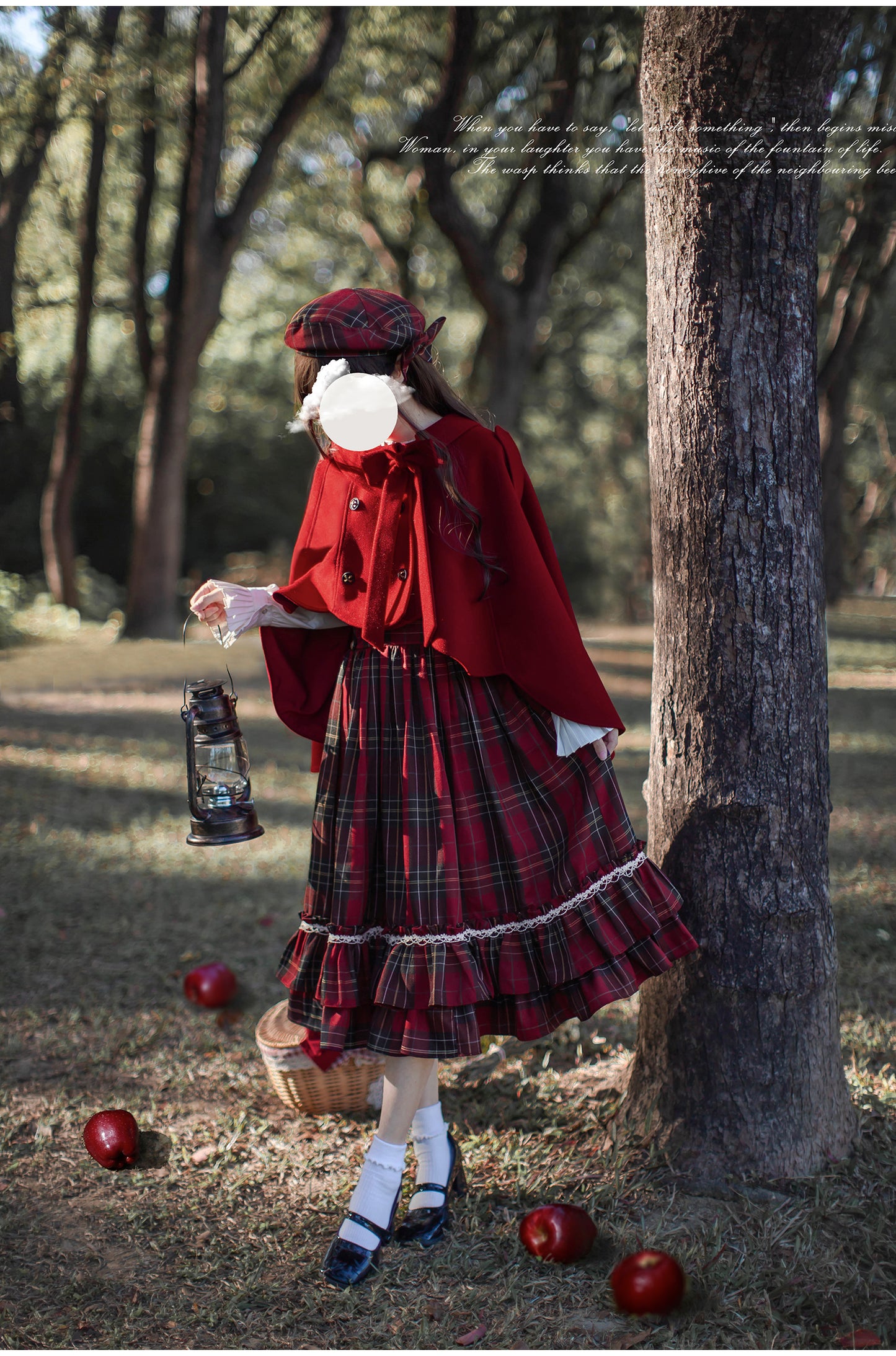 Retro red plaid dress and cape HUT0020