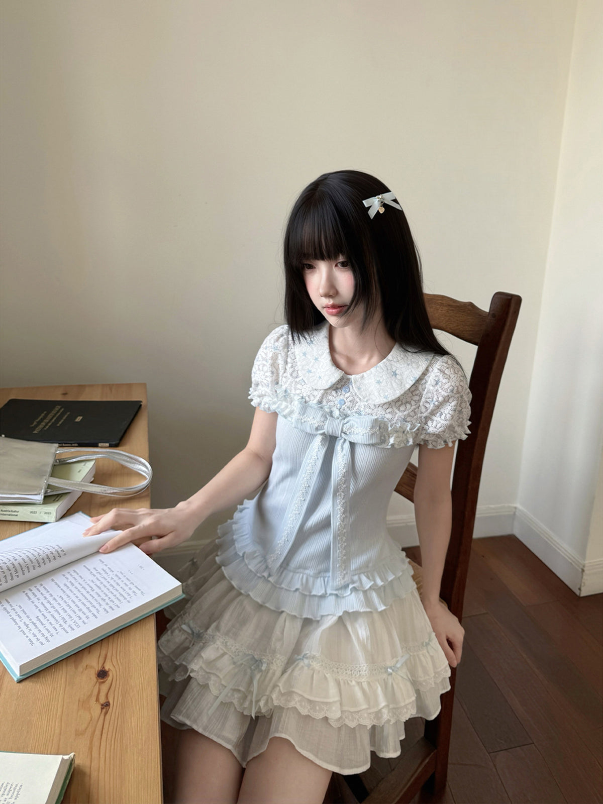 Doll Collar Lace Bow Puff Sleeve Blouse LAL0226