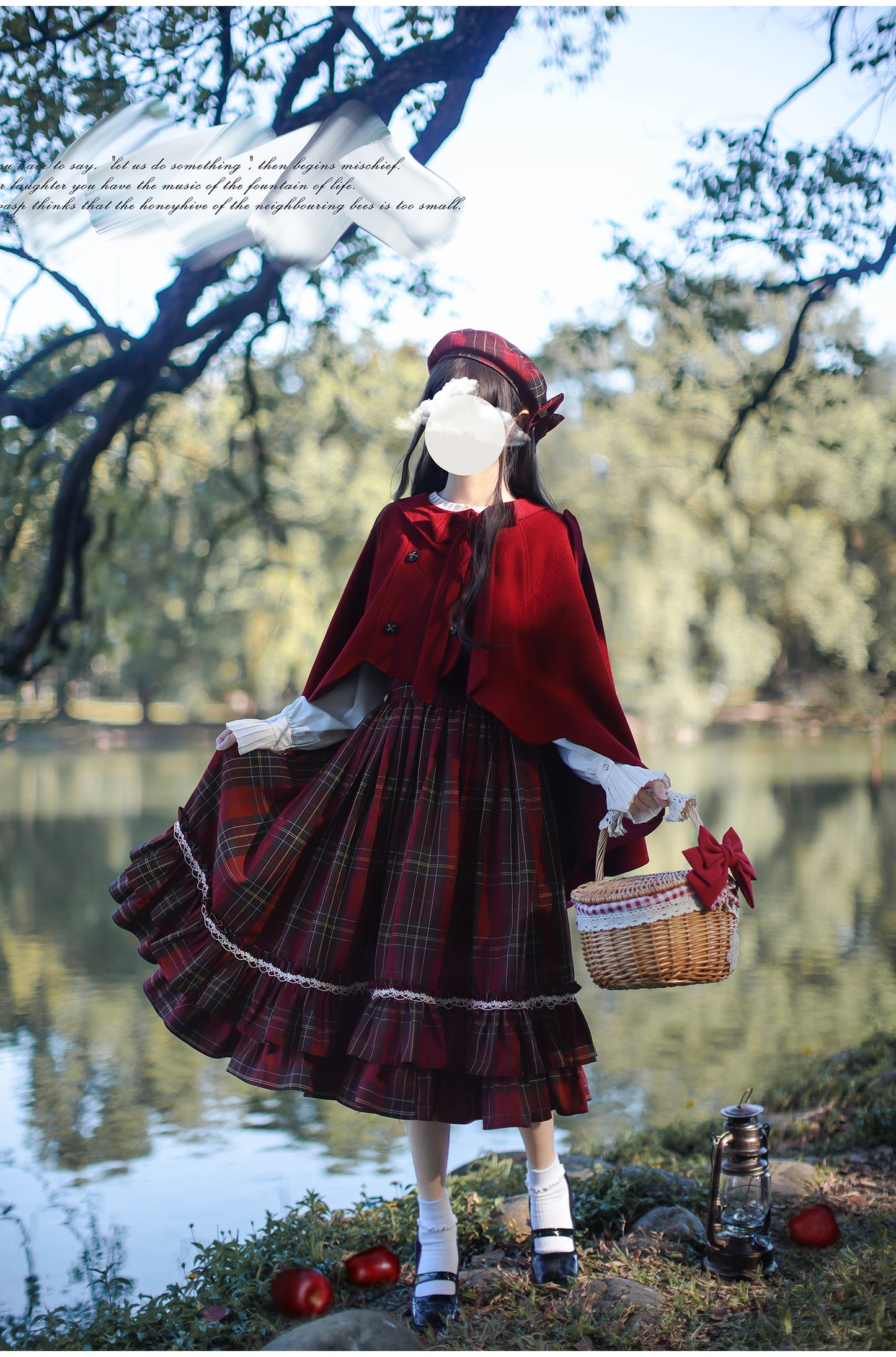 Retro red plaid dress and cape HUT0020