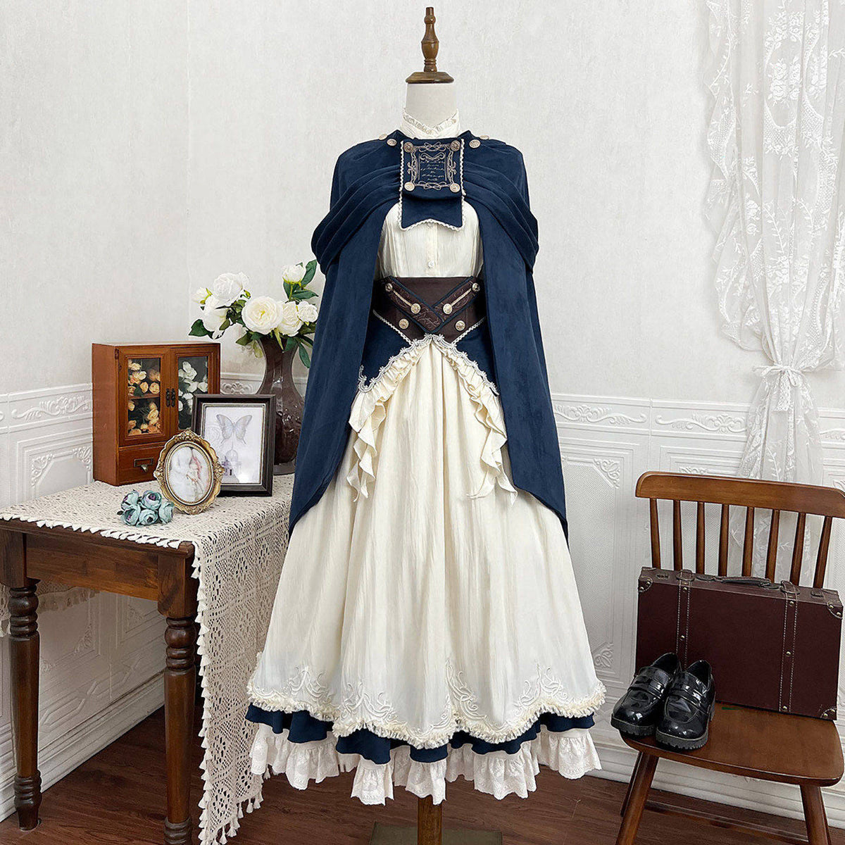 Vintage Lolita Lace Cape Dress Set YOU0318