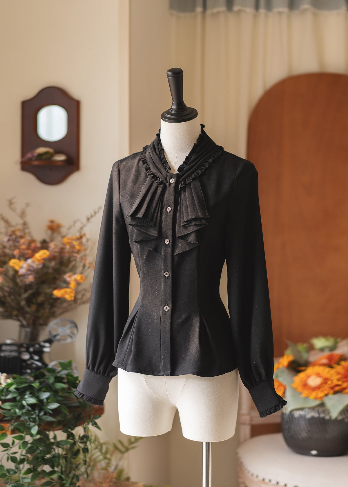 Vintage Ruffled Bow Collar Waist Shirt FOR0079