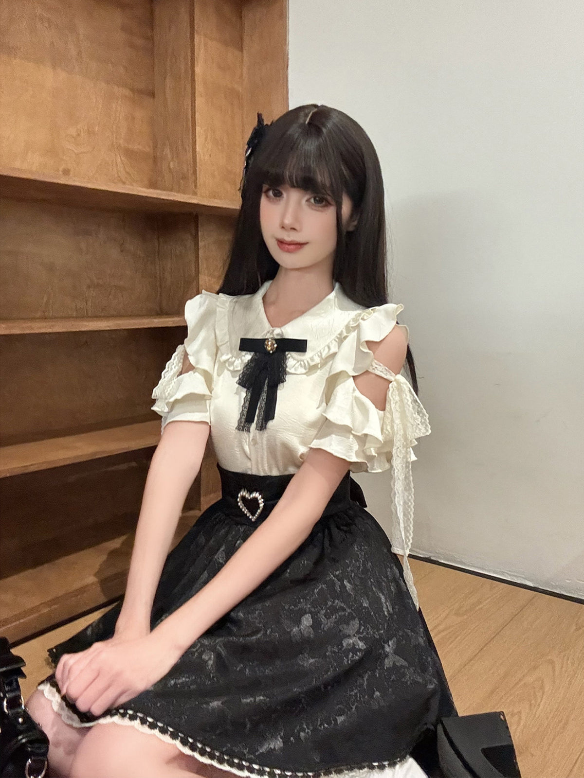 Cold Shoulder Ruffle Bow Blouse LAL0220