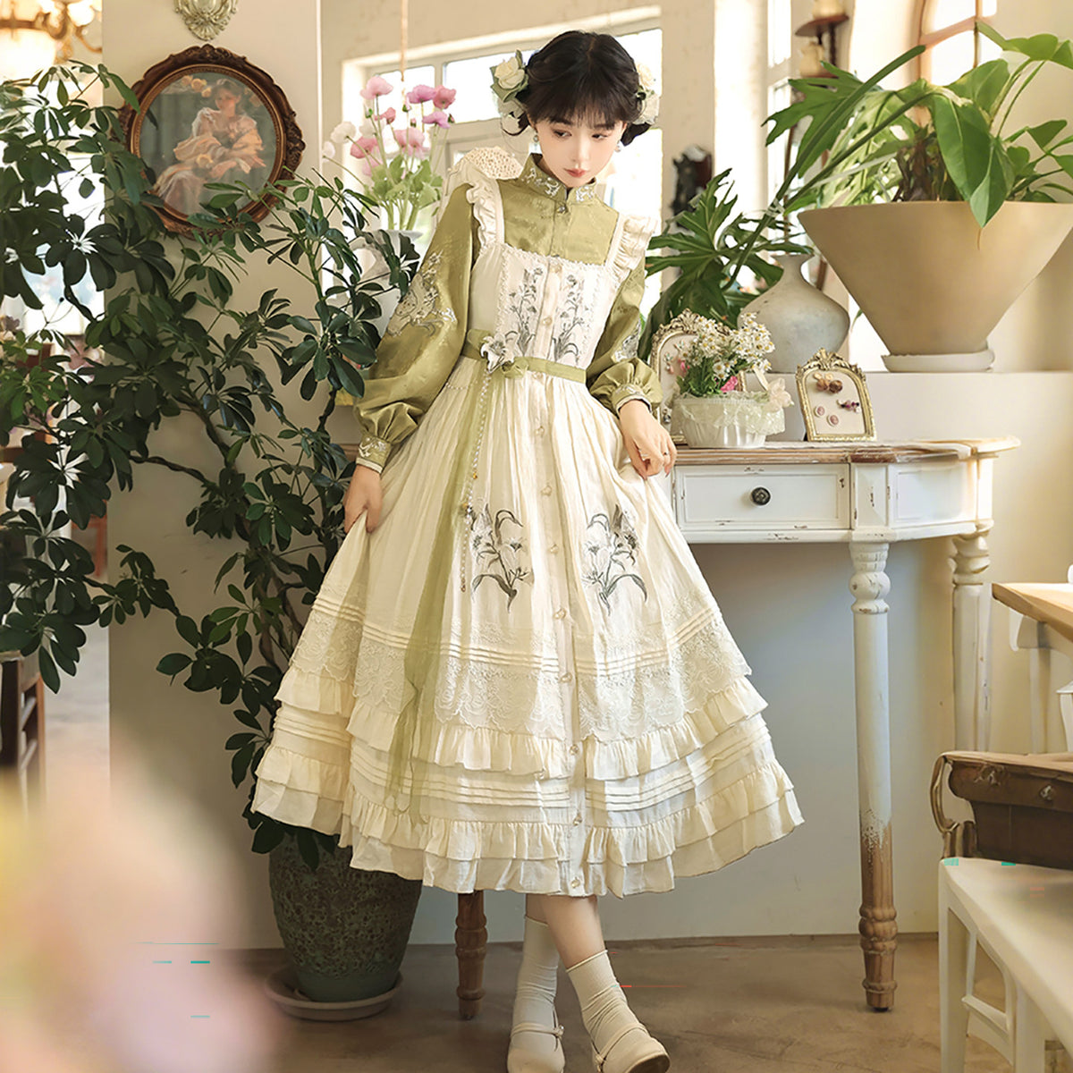 Chinese Style Floral Embroidered Long Sleeve Dress Set YOU0253