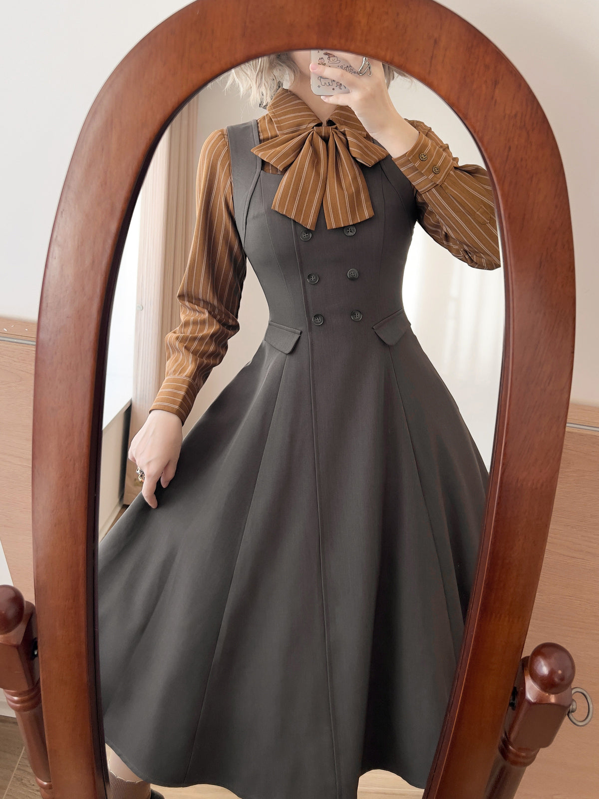 Striped Bow Collar Long-Sleeve Shirt FOR0062