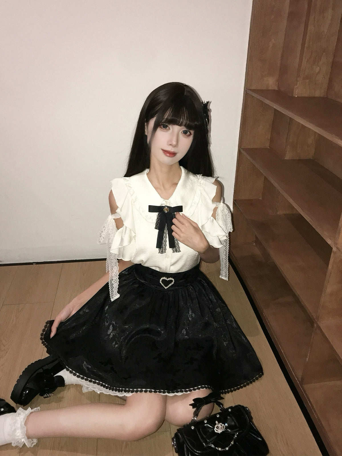 Cold Shoulder Ruffle Bow Blouse LAL0220