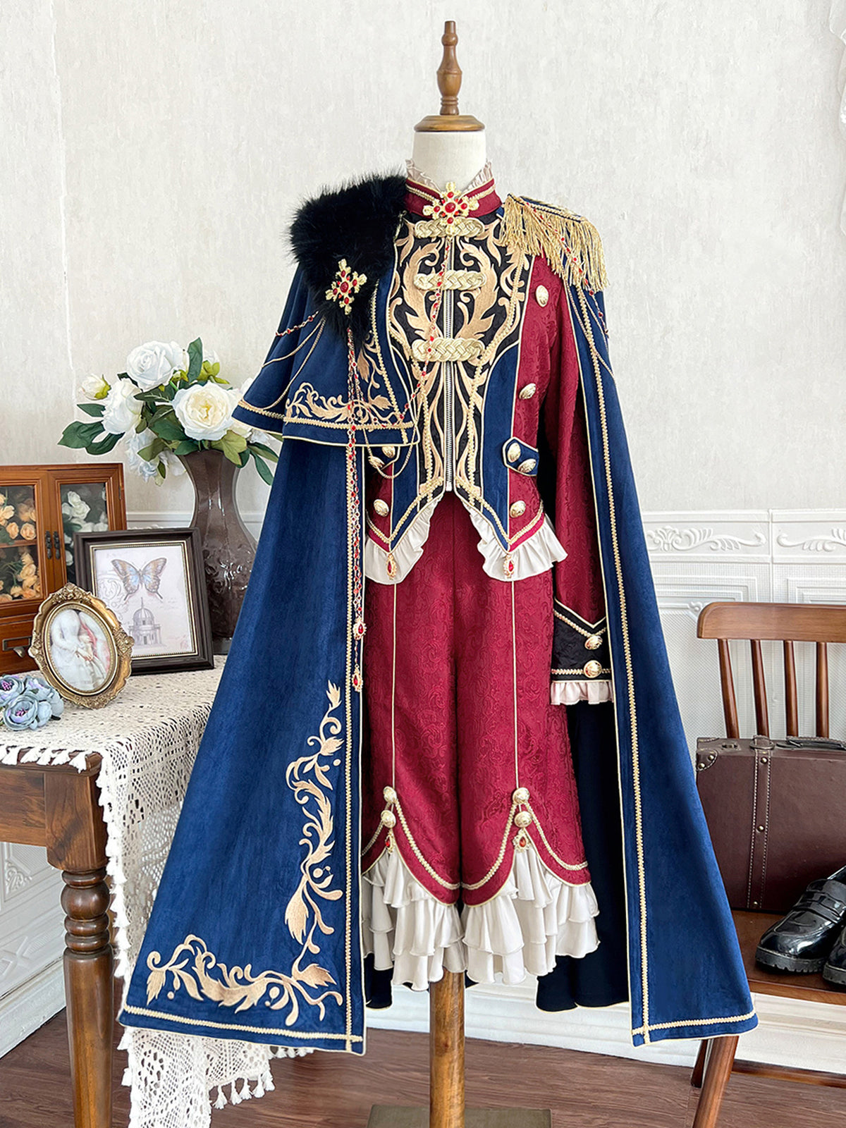 Royal Military Prince Cape Jacket And Trousers Set YOU0310