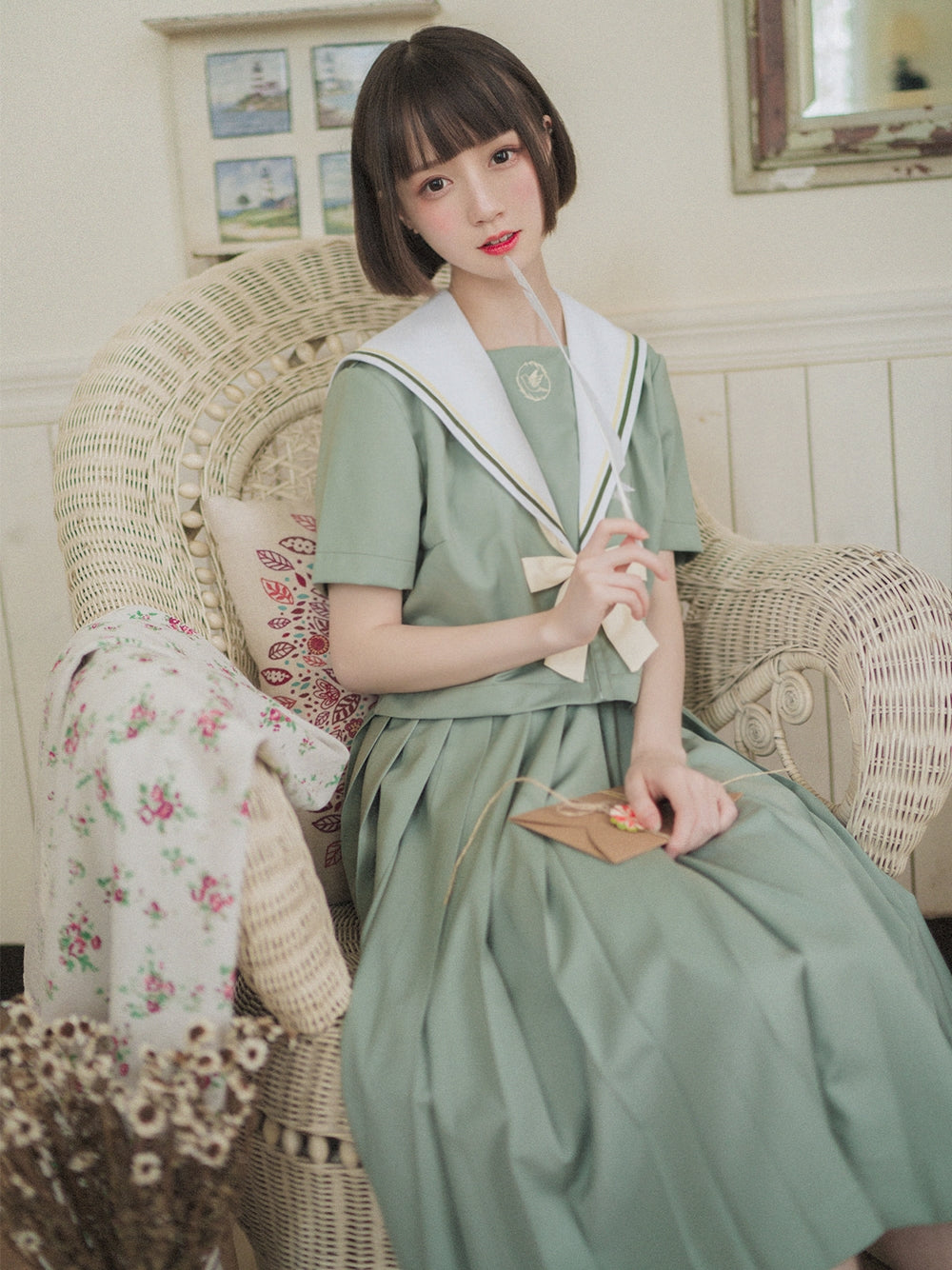 Light Green Simple Pleated Skirt HUT0102