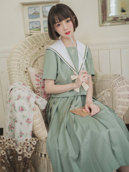 Light Green Simple Pleated Skirt HUT0102