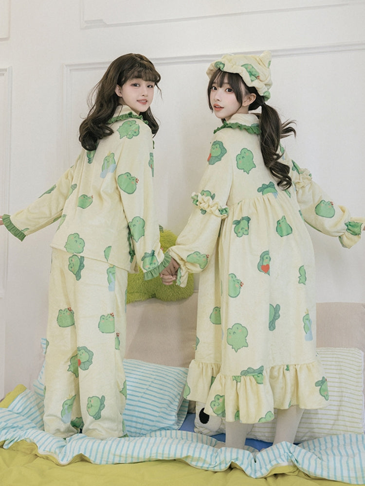 Flannel Frog Print Pajamas WIT0194